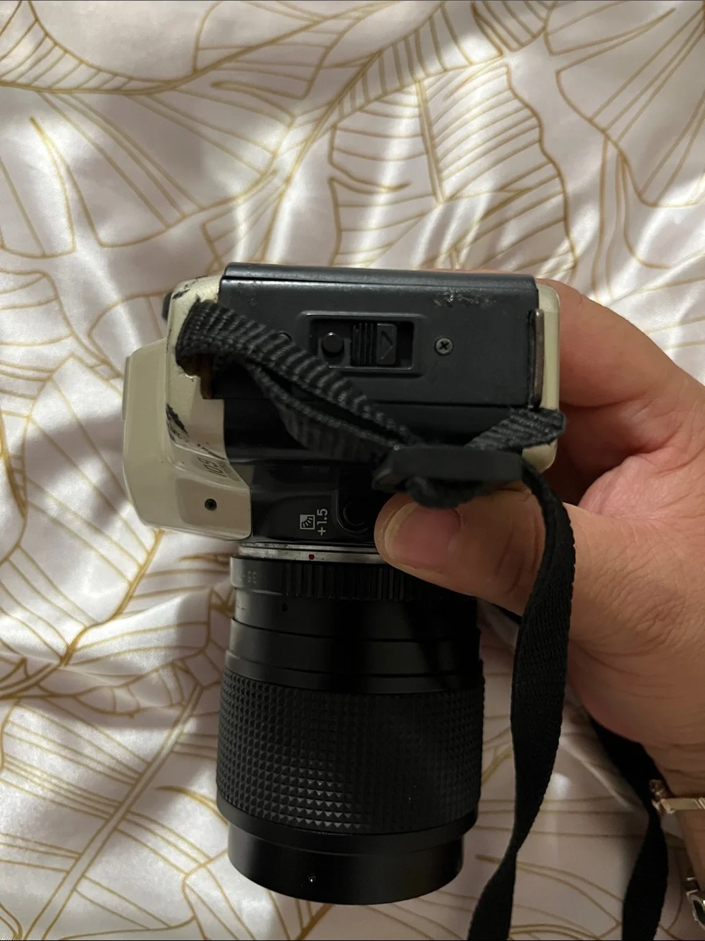 Yashica 35-70mm Camera in White and Black with Zoom Lens